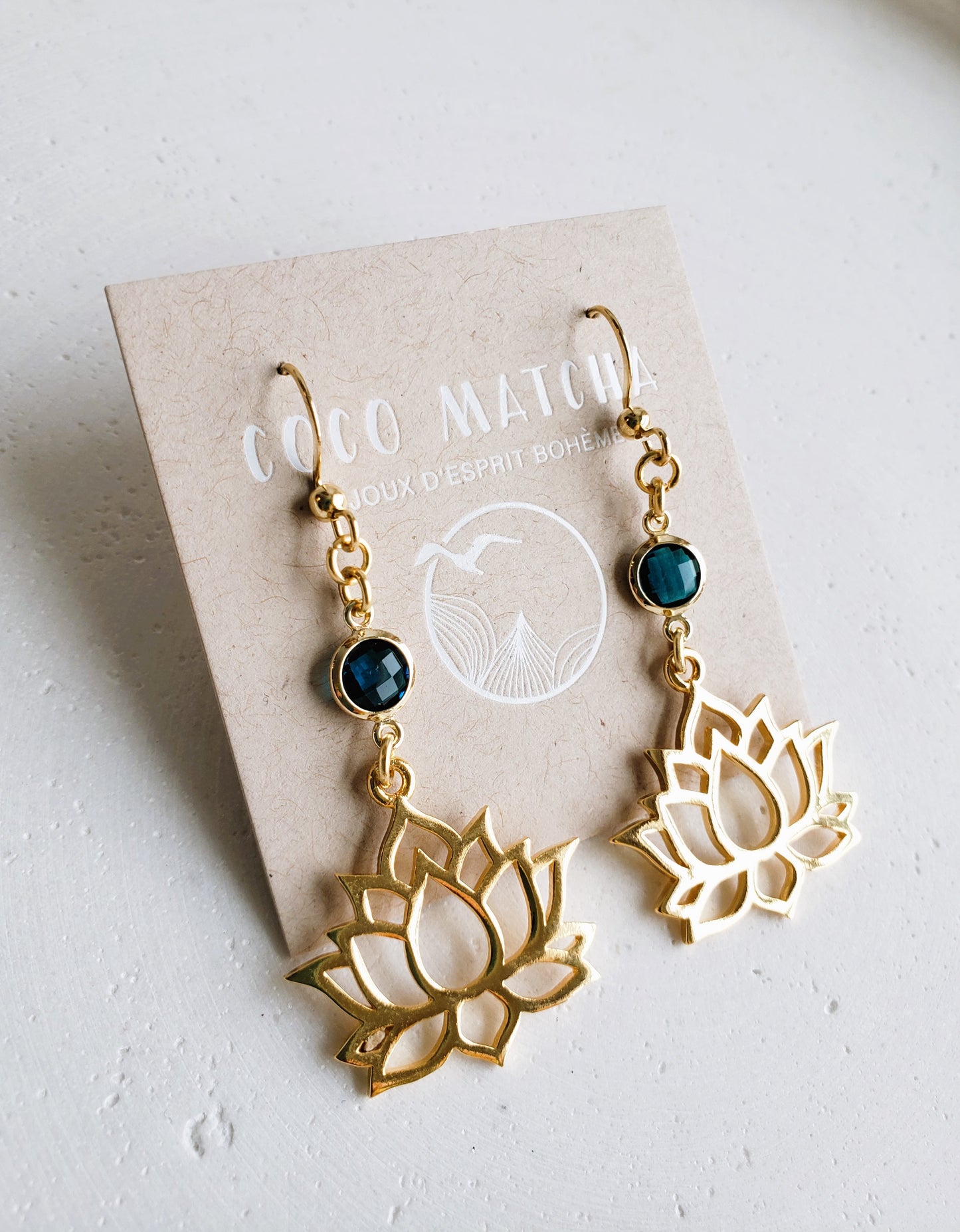 Boucles d'oreilles Lotus bleu