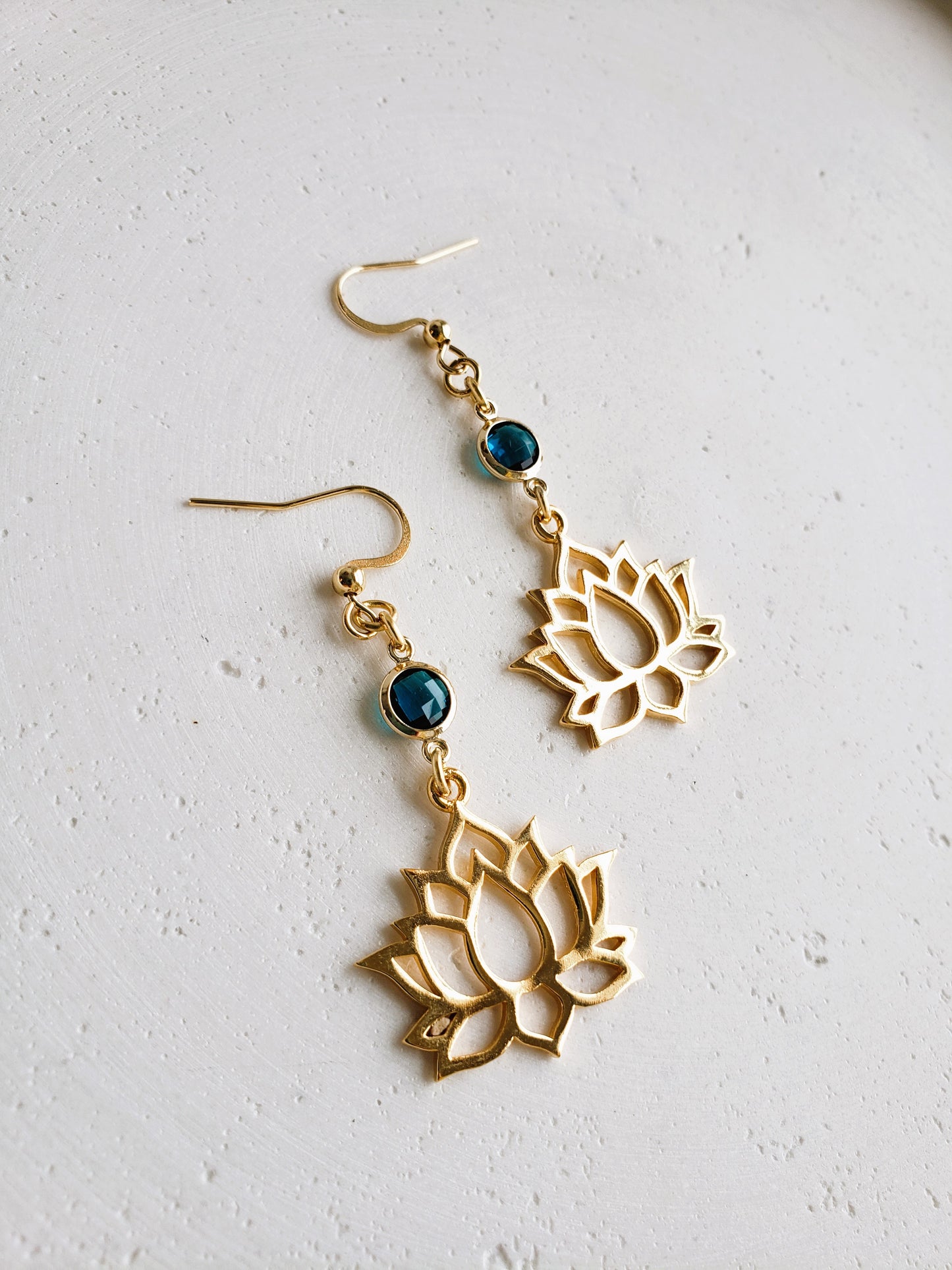 Boucles d'oreilles Lotus bleu