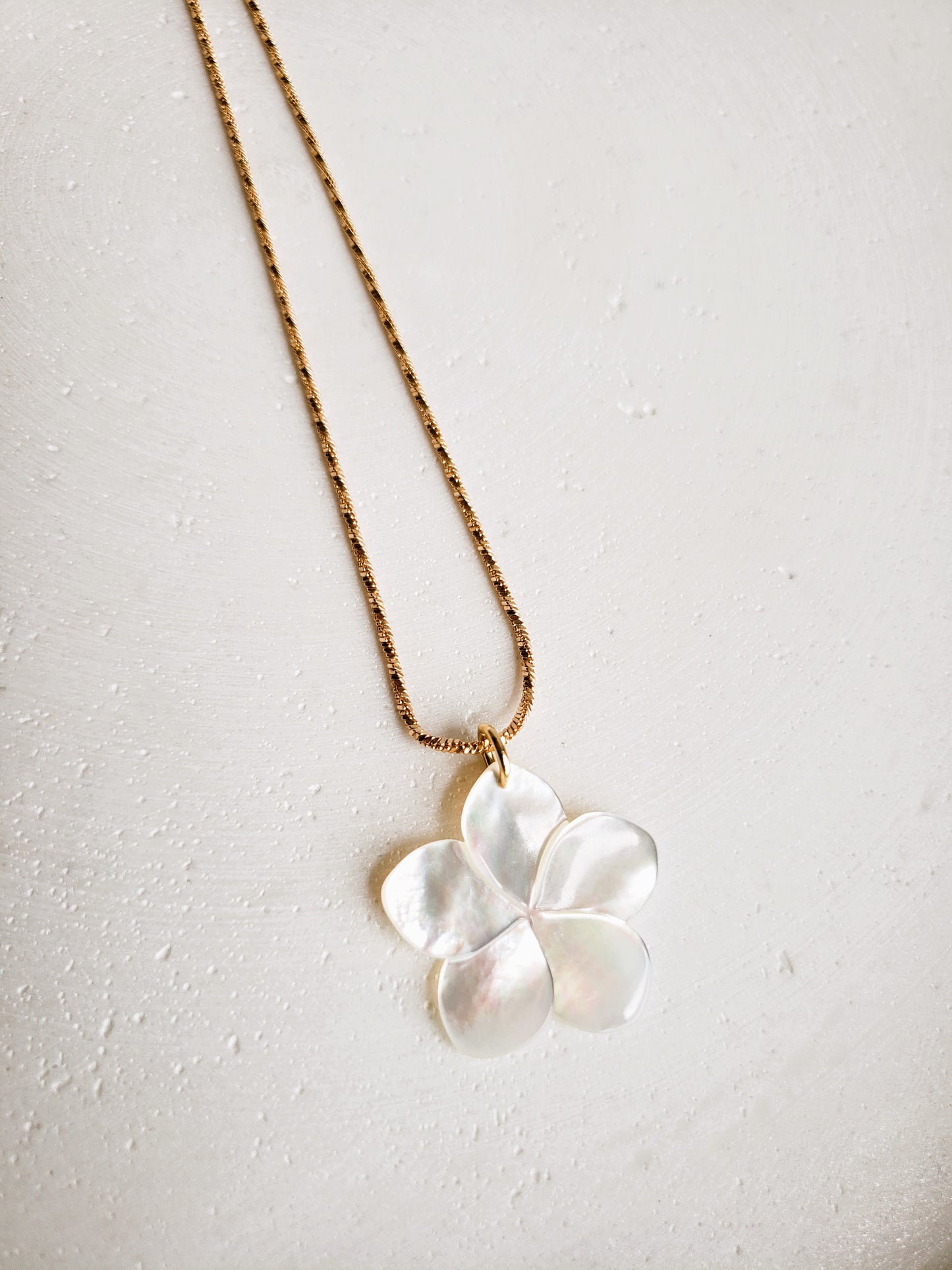 Collier Mahalo