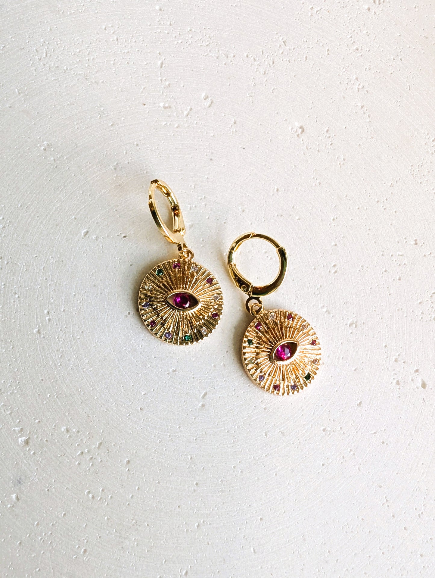 Boucles d'oreilles Oeil de rubis
