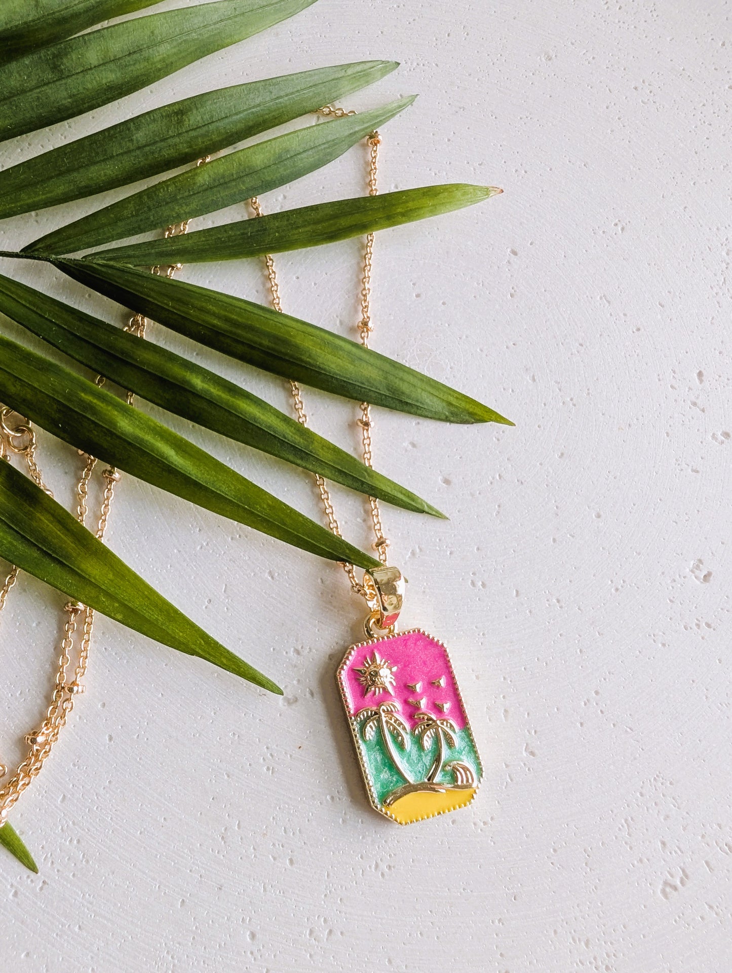 Collier Summer Vibes